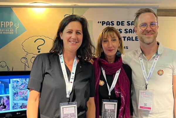INFIPP aux rencontres soignantes en psychiatrie avec Anna, Laura et Yoan sur notre stand présentant nos formations