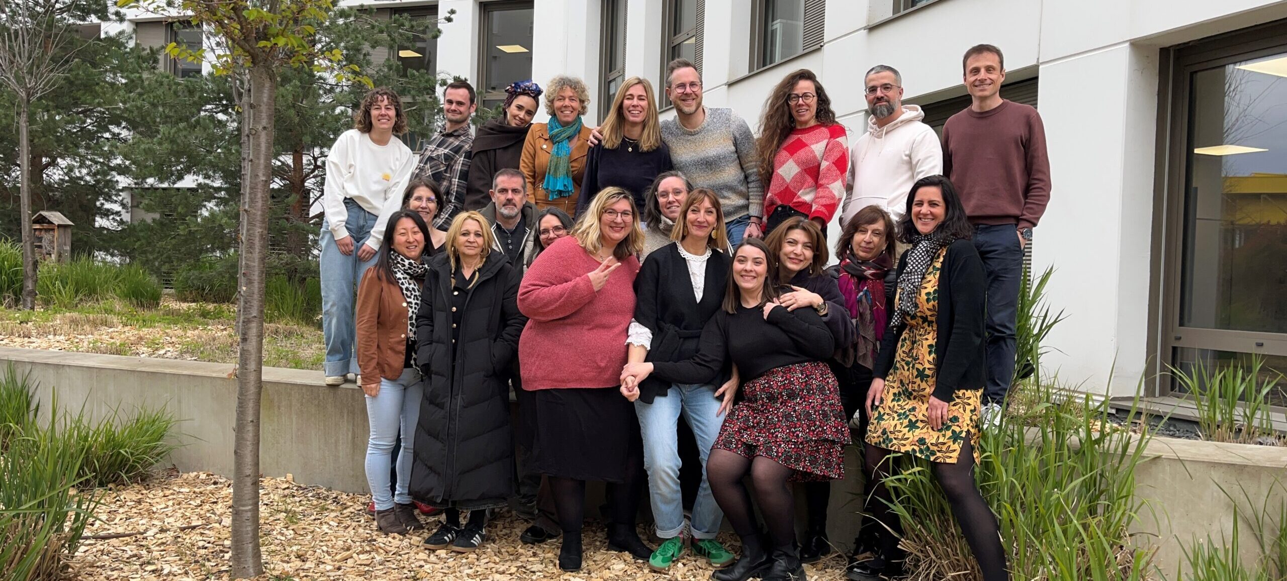 Photo de groupe de l'équipe INFIPP en 2026, organisme de formation spécialisé en psychiatrie et santé mentale.